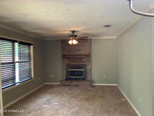 a-207 Lindale St, Clinton, MS, 39056 | Card Image