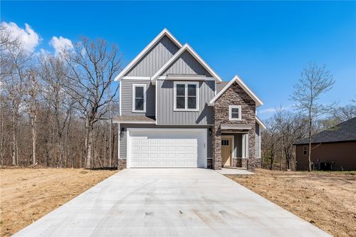 19 Kirkcudbright Ln, Bella Vista, AR, 72715-3612 | Card Image
