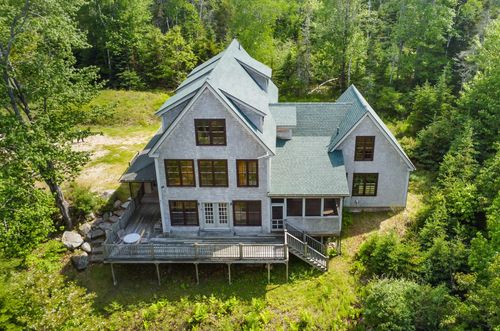 24 Moosewood Ln, Brooksville, ME, 04617 | Card Image