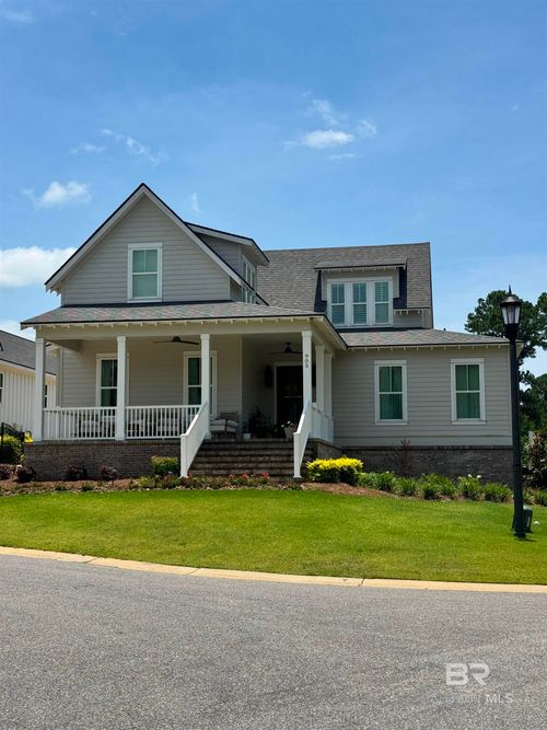 905 Geranium Dr, Fairhope, AL, 36532-4384 | Card Image