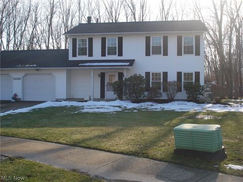 8290 Quail Point Ln, Mentor, OH, 44060-2278 | Card Image