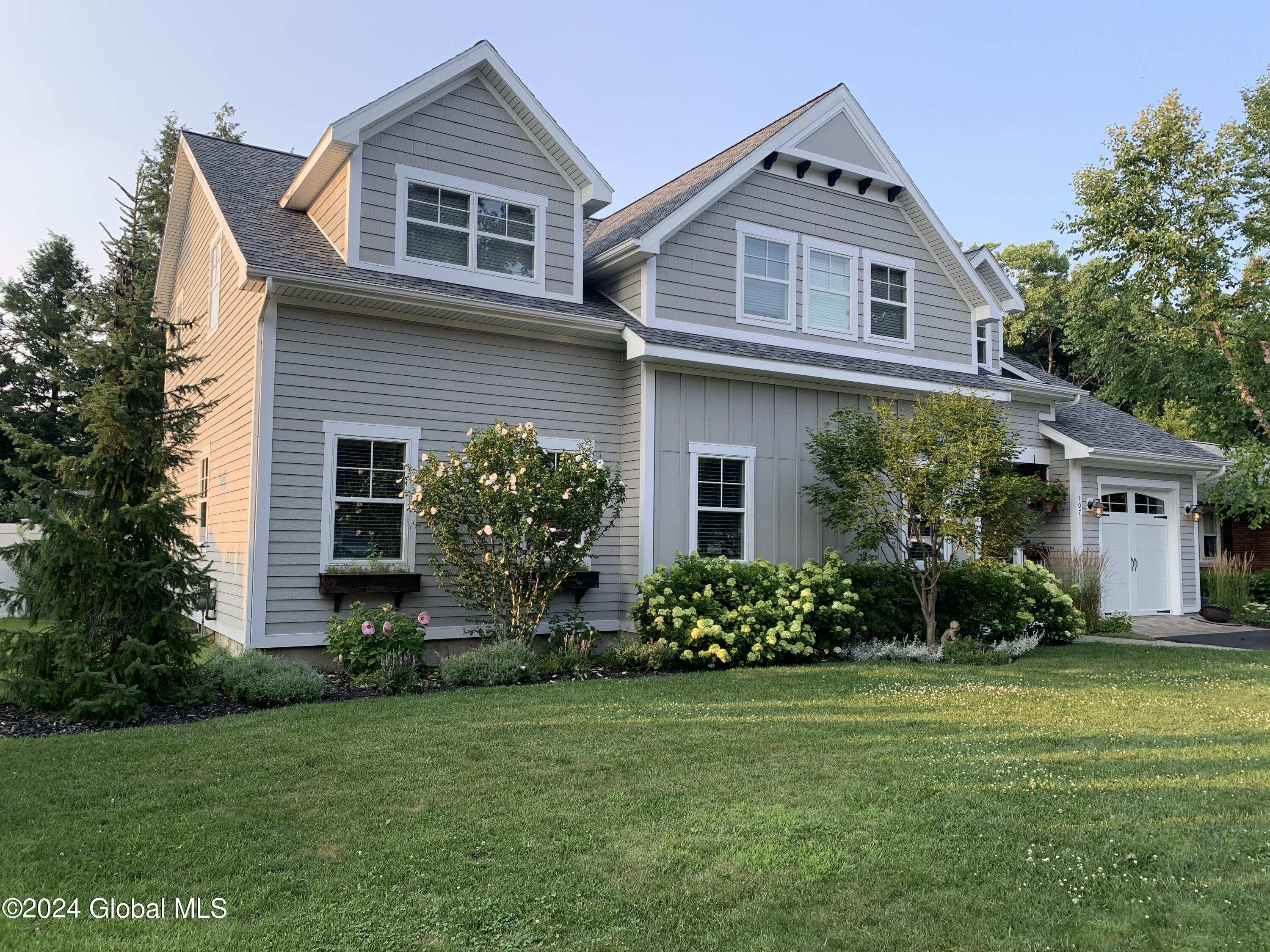 5th Ave, Saratoga Springs, NY 12866