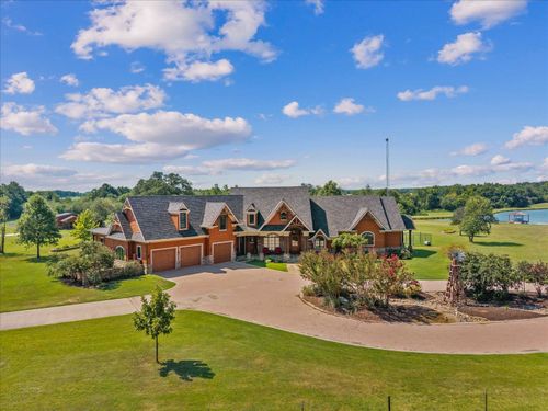 695 County Road 36120, Honey Grove, TX, 75446-3824 | Card Image