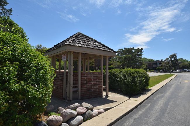 234 - 425 W Willow Court, Condo with 2 bedrooms, 2 bathrooms and null parking in FOX POINT WI | Image 32