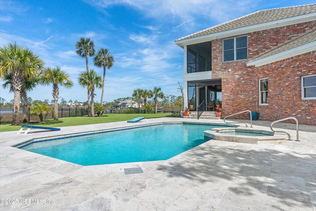 Heated Saltwater Pool | Image 65