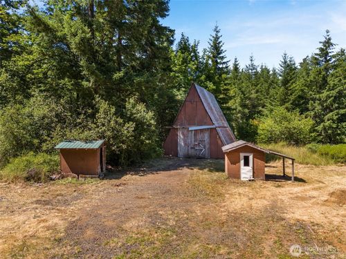 316 Leudinghaus Rd, Chehalis, WA, 98532-9211 | Card Image