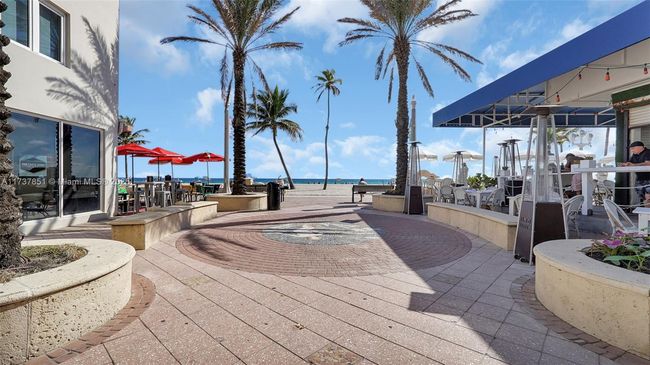 APT-907 - 322 Buchanan St, Condo with 2 bedrooms, 2 bathrooms and null parking in Hollywood FL | Image 38