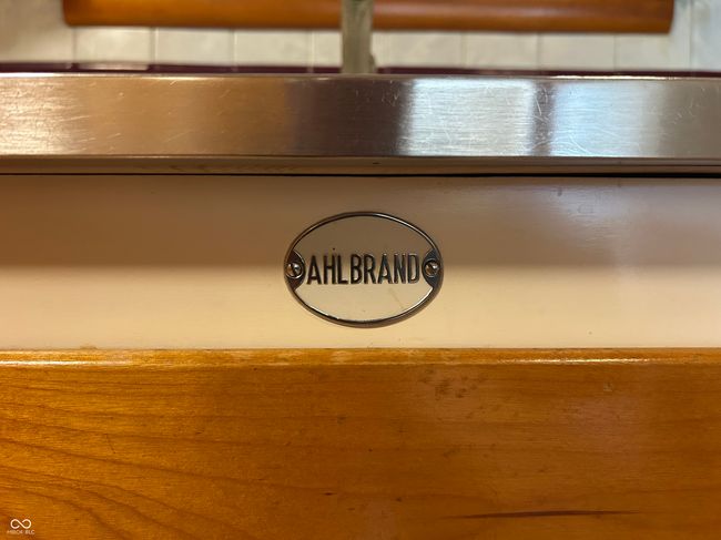 Kitchen cabinet brand. | Image 18