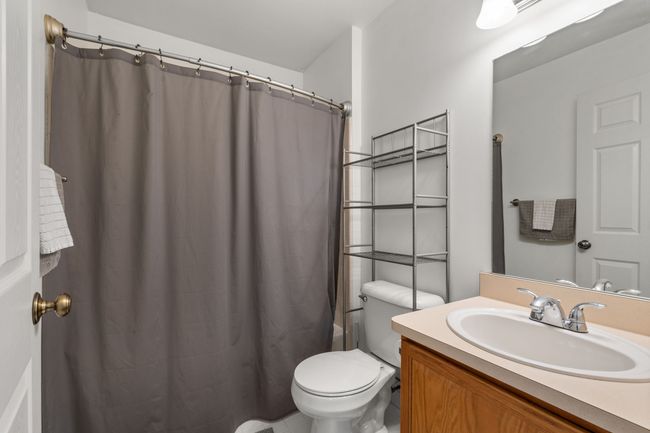 4122 Stonebridge, Condo with 2 bedrooms, 2 bathrooms and null parking in Holly MI | Image 19