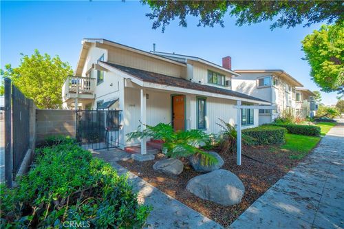 4-1045 E 3rd St, Long Beach, CA, 90802 | Card Image