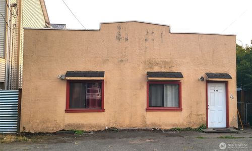 529 N 103rd St, Seattle, WA, 98133-9201 | Card Image