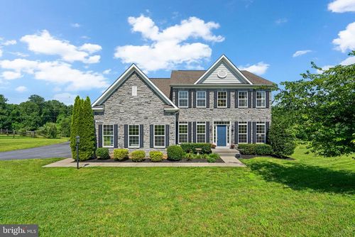15960 Kruhm Rd, BURTONSVILLE, MD, 20866-1414 | Card Image