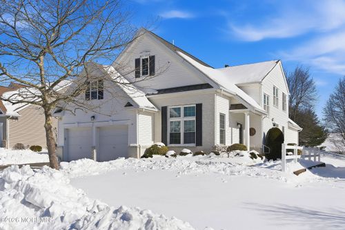 14 Redwood Dr, Asbury Park, NJ, 07712-8702 | Card Image