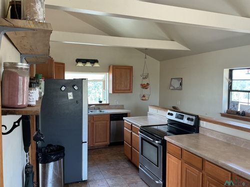 48 Twin Buttes Dr, Datil, NM, 87821-2071 | Card Image