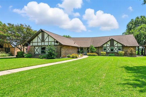 1112 Meadow Crest Ln, Mansfield, TX, 76063-2970 | Card Image