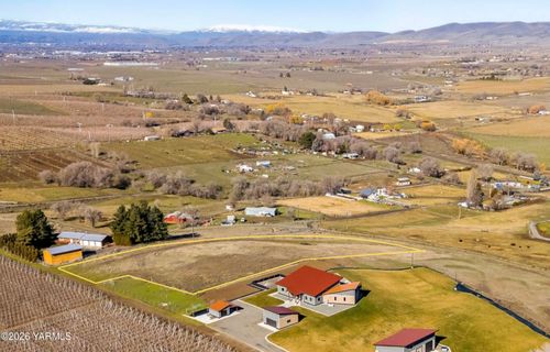 NKA Desmarais Rd, Moxee, WA, 98936 | Card Image