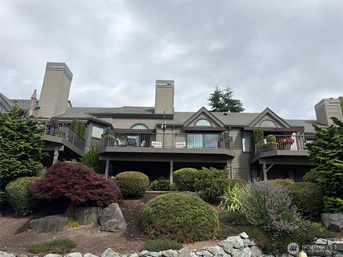 c-101 Chinook Ln, Steilacoom, WA, 98388-1466 | Card Image