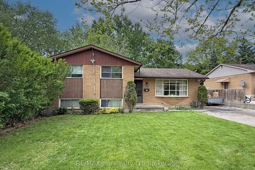 213 Belgrave Street, Woodstock, ON, N4S7K1 | Card Image