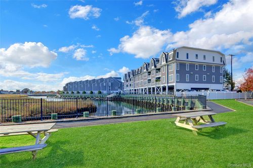 233-233 Marina Pointe Dr, East Rockaway, NY, 11518-2068 | Card Image