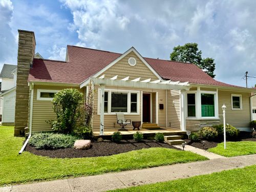 505 Edgewood Dr, Batesville, IN, 47006-1309 | Card Image