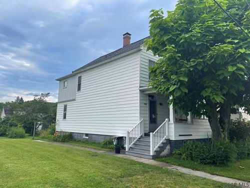 1319 Gillespie Ave, Portage, PA, 15946-1529 | Card Image
