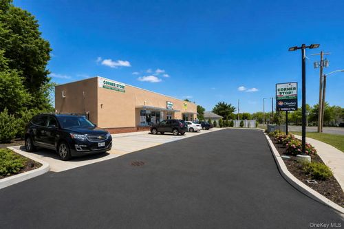 1234 Stewart Ave, Bethpage, NY, 11714-1608 | Card Image
