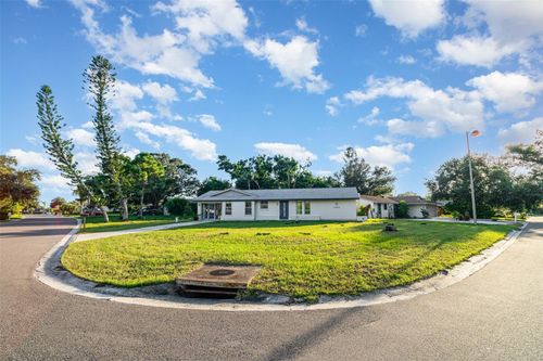 3602 63rd St W, BRADENTON, FL, 34209-7531 | Card Image