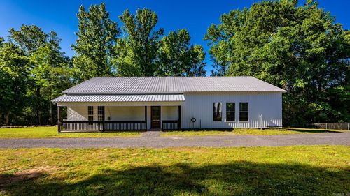 210 Kemp Street, Clinton, AR, 72031 | Card Image