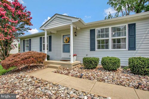 35466 Golf Course Dr, MECHANICSVILLE, MD, 20659-2913 | Card Image