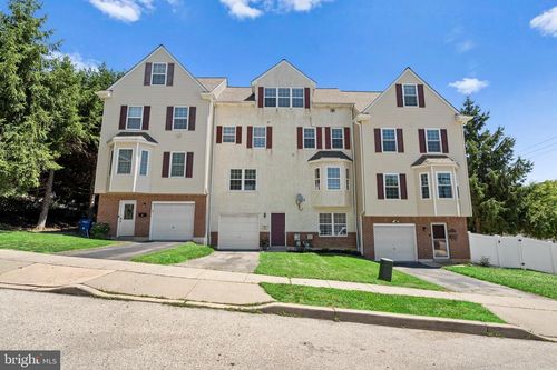 3 Righter St, CONSHOHOCKEN, PA, 19428-2385 | Card Image