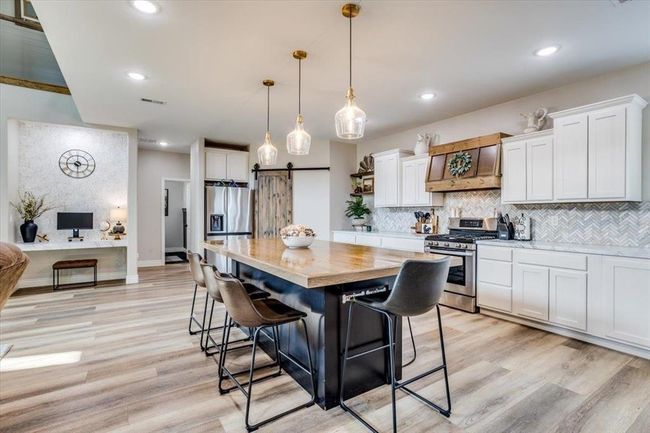 12419 Se 170 Ave, House other with 4 bedrooms, 3 bathrooms and null parking in Norwich KS | Image 8