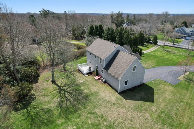 37 Island Dr, House other with 4 bedrooms, 3 bathrooms and 6 parking in Middletown RI | Image 30