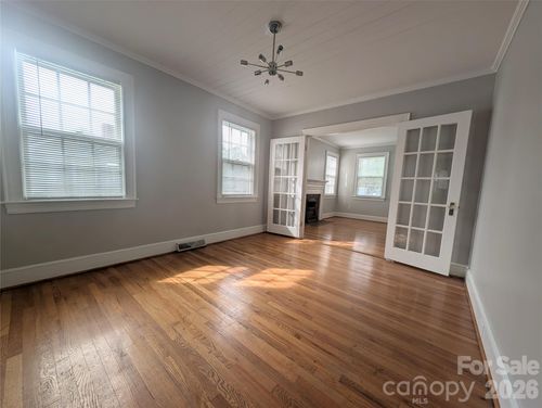 505 Williams St, Lake City, SC, 29560-2271 | Card Image