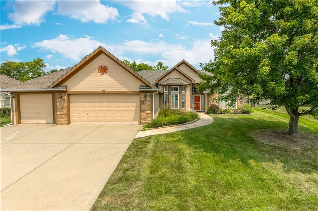 Cole Crossing Ct, Platte City, MO 64079