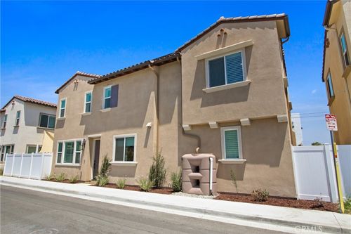 1420 Plaza Del Amo, Torrance, CA, 90501-4864 | Card Image