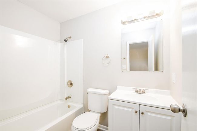 6226 E 12 Th St, House other with 4 bedrooms, 2 bathrooms and null parking in Indianapolis IN | Image 13