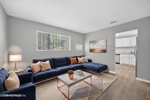 6955 Miss Muffet Ln S, JACKSONVILLE, FL, 32210-3640 | Card Image