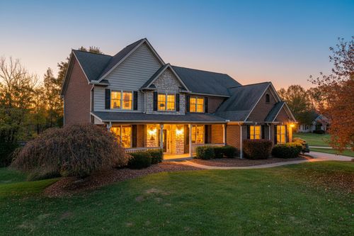 720 Broomtail Ln, Hebron, KY, 41048-7312 | Card Image