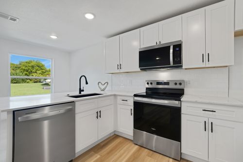 4367 Alamo Ave, Fort Worth, TX, 76107-6318 | Card Image