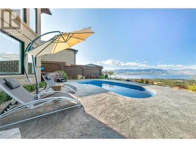 734 Kuipers Cres, House other with 5 bedrooms, 6 bathrooms and 5 parking in Kelowna BC | Image 3