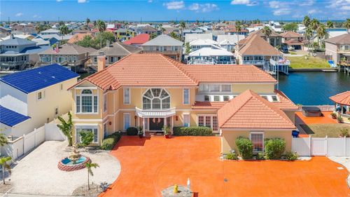 13533 Peseta Ct, Corpus Christi, TX, 78418-6932 | Card Image