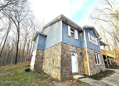 416 Walker Hollow Dr, Monterey, TN, 38574-7094 | Card Image