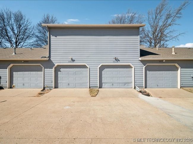 2218 Quantico St, Townhouse with 3 bedrooms, 3 bathrooms and null parking in Broken Arrow OK | Image 24