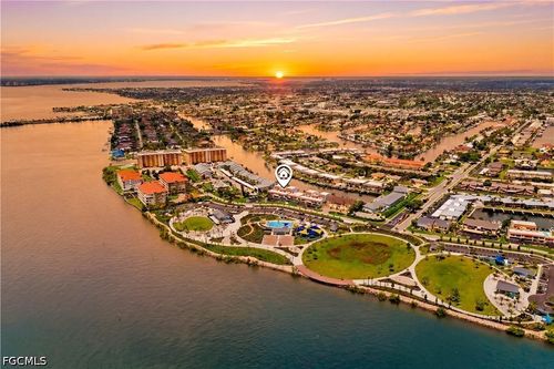 d5-4218 Se 20th Pl, CAPE CORAL, FL, 33904-5402 | Card Image
