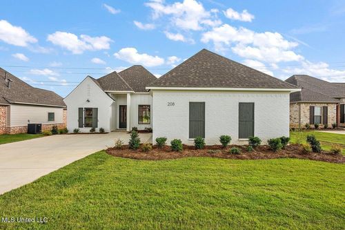 208 Azure Drive, Canton, MS, 39046 | Card Image
