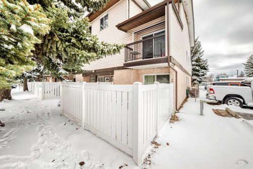 25-3745 Fonda Way Se, Calgary, AB, T2A5W7 | Card Image