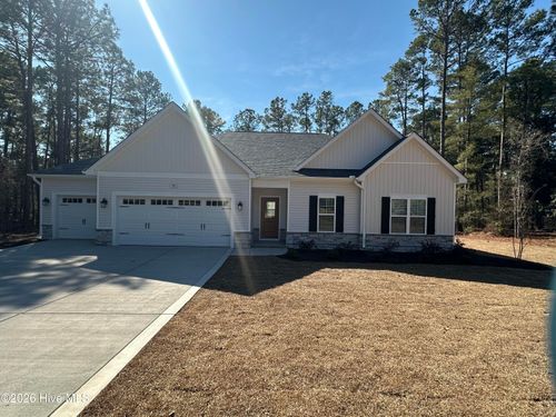 34 S Shamrock Dr, Foxfire Village, NC, 27281-9713 | Card Image