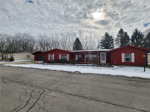 46 Parkside Circle, Cheektowaga, NY, 14227 | Card Image