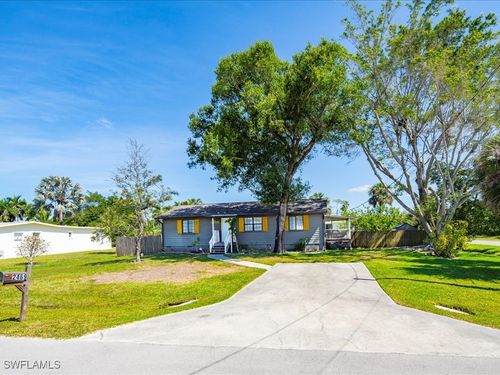 2469 Florida Avenue, NAPLES, FL, 34112 | Card Image