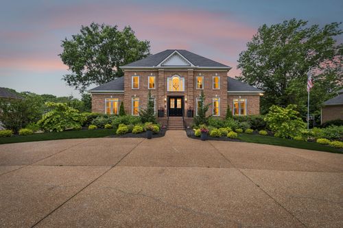 721 Jones Pkwy, Brentwood, TN, 37027-8531 | Card Image